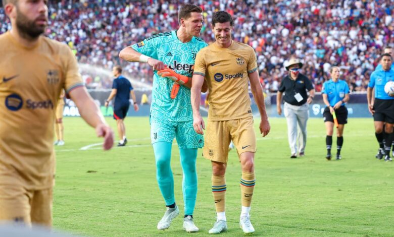ليفاندوفسكي وبيدري وتشيزني
