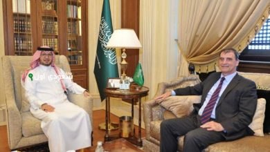 سفير السعودية في لبنان يلتقي وفد صندوق النقد الدولي
