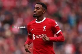 جرافينبيرخ يفوز بجائزة أفضل لاعب شاب بالدوري الإنجليزي