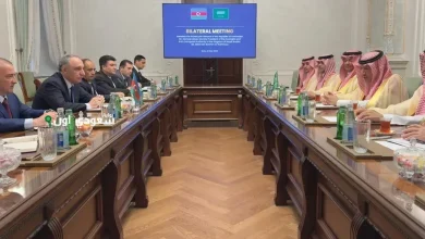 الكهموس يلتقي بالنائب العام الأذربيجاني