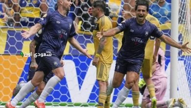بوكا جونيورز مع أوكلاند سيتي