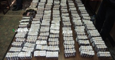 إحباط توزيع حشيش وأقراص مخدرة