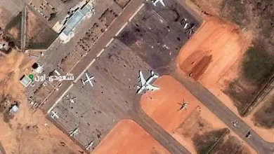 قصف طائرة شحن بعد هبوطها في مطار نيالا