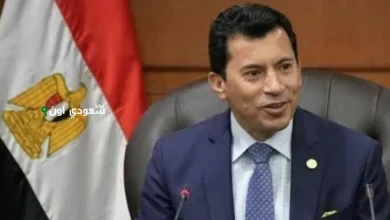 وزير الرياضة يثني على أداء الأهلي