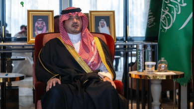 عبدالعزيز بن سعود يجتمع بمجموعة من منسوبي الوزارة المبتعثين للدراسة في فرنسا