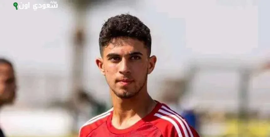أحمد عابدين، مدافع الأهلي،