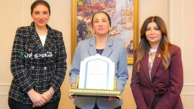 وزيرة البيئة تحصل على تكريم من مبادرة "أنتي الأهم"