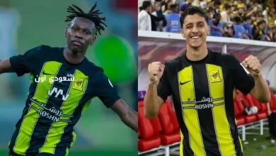 لاعبي نادي الاتحاد فيصل الغامدي ومروان الصحفي