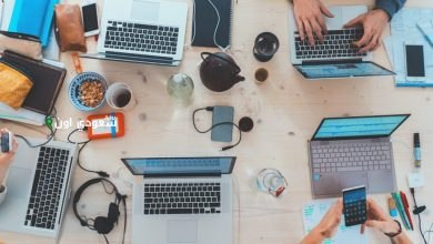 تطور مجتمع المعلومات وتأثيراته على الحياة اليومية والتفاعل الاجتماعي في العصر الرقمي