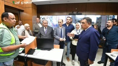 محافظ الدقهلية يقوم بمتابعة سير اللجان الانتخابية من مركز الشبكة للطوارئ
