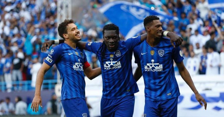 ثلاثي الهلال