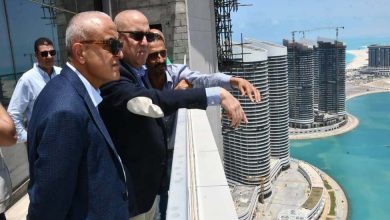 وزير الاسكان بمدينة العلمين الجديده