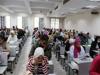 مواعيد امتحانات نهاية العام وإجازة آخر السنة للطلاب 2025