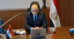 السفير حاتم عبدالقادر