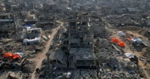 39 شهيد بغزة وأطفالها