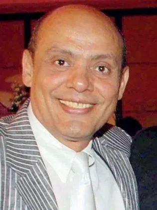 عصام إمام
