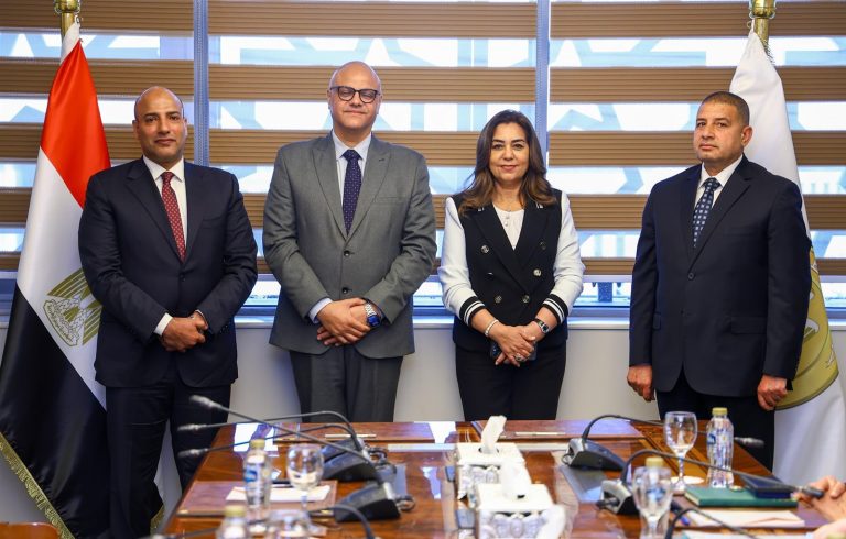 توقيع عقد مشروع "30 مليون بيضة مائدة"