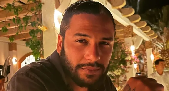 الفنان محمد السباعي