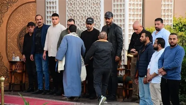 بدأ عزاء الفنان الراحل سليمان عيد