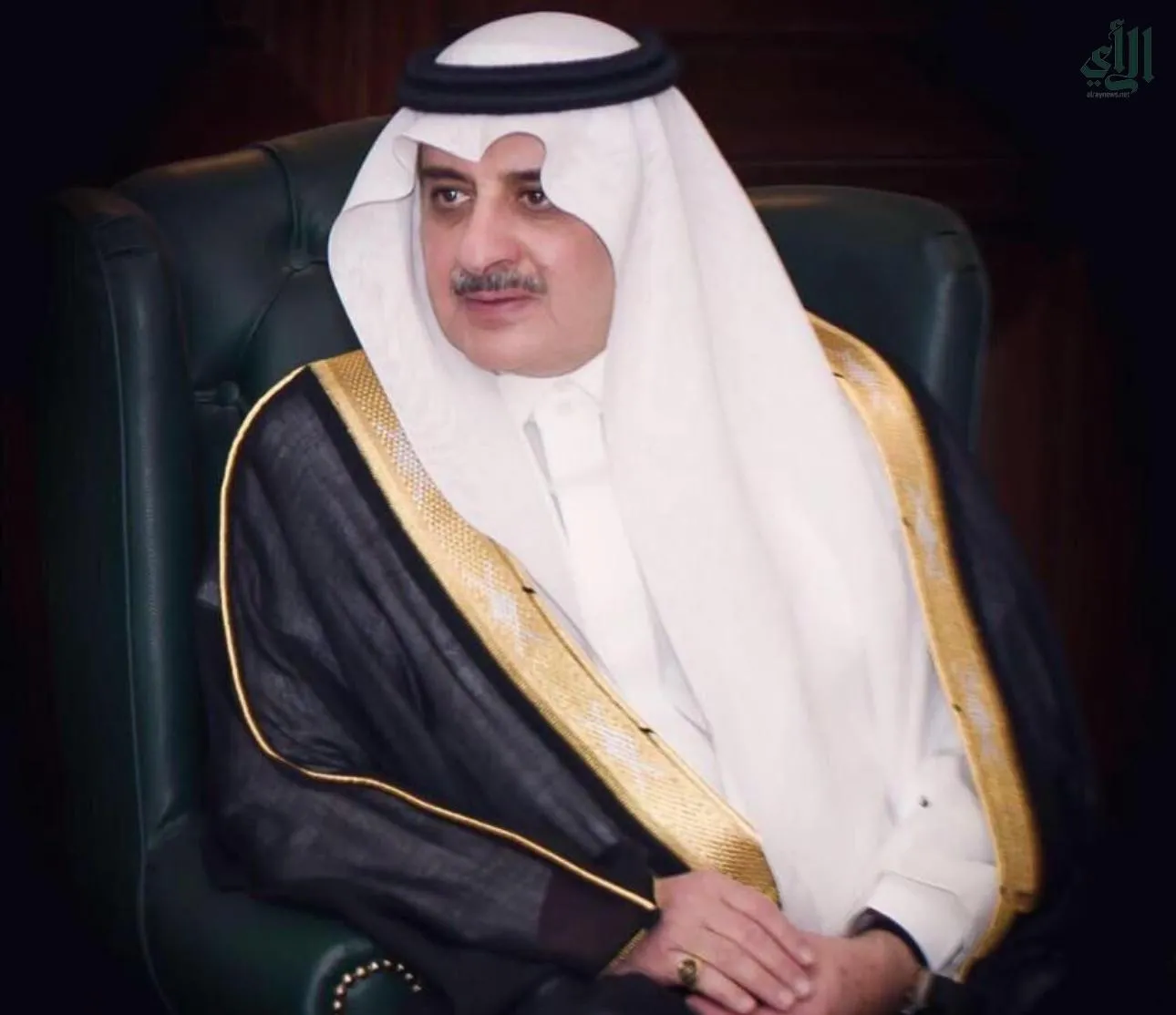 أمير تبوك يهنئ نادي نيوم