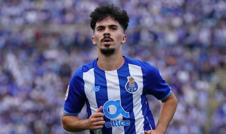 البرتغالي فيتينيا