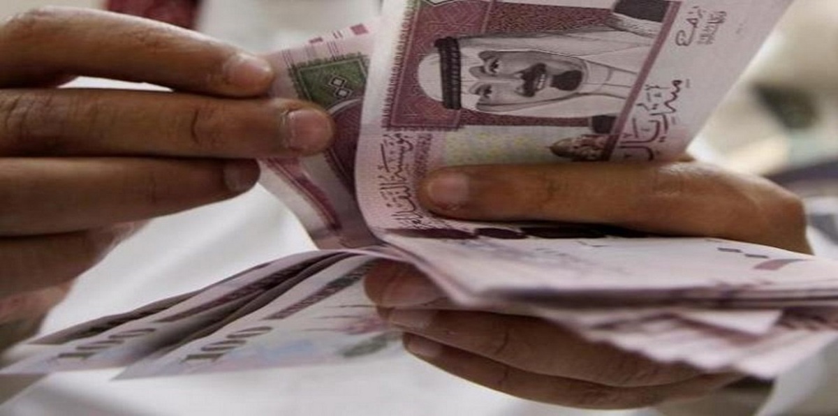 موعد صرف العلاوة السنوية للموظفين في السعودية 1447