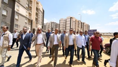 وزير الإسكان يتفقد مشروع سكن مصر بالقاهرة الجديدة