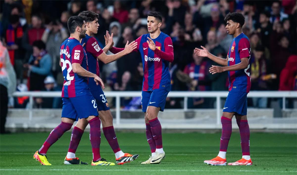 الكلاسيكو المرتقب الأحد 11 مايو 2025 توتر كبير ترقب عالمي