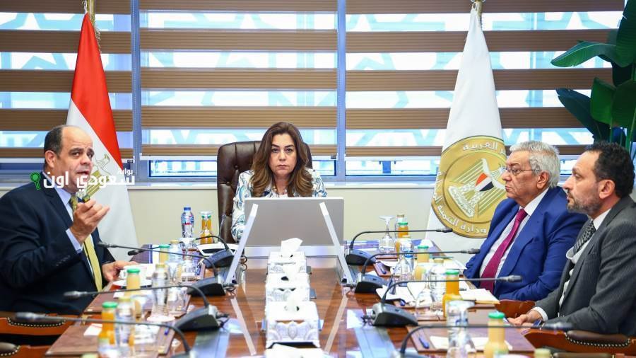التنمية المحلية تناقش تحسين