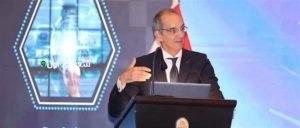وزير الاتصالات مصر تحقق 180% نموًا في شركات التعهيد منذ 2021