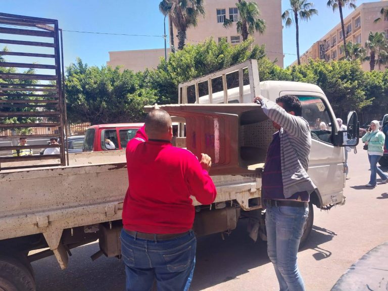 1634 حالة إشغال في حملات بـ 4 أحياء بالإسكندرية