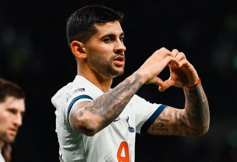 تشابي ألونسو يطالب ريال مدريد بالتعاقد مع روميرو لتقوية الدفاع