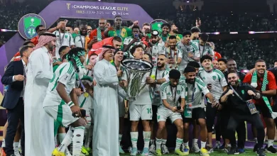 احتفالات ضخمة بتتويج الأهلي السعودي بآسيا