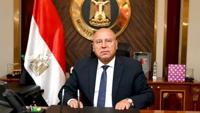 وزير البترول والسفير الإماراتي يشاركان في تدشين زيوت سيارات