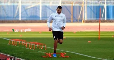 الحضري يعبر عن سعادته