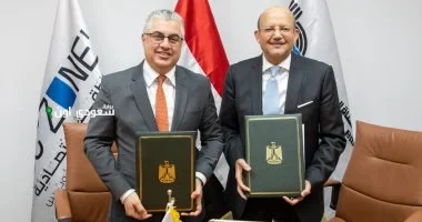 رئيس الوزراء يبحث مشروعات هيئة اقتصادية قناة السويس مع وليد منصور
