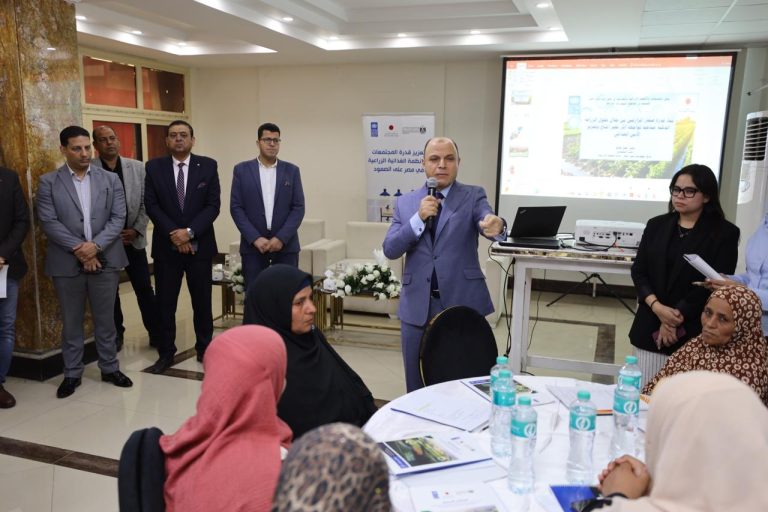 محافظ كفر الشيخ يفتتح البرنامج التدريبي لتطوير المزارعين