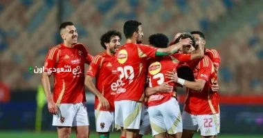 الأهلي في مواجهة فاركو