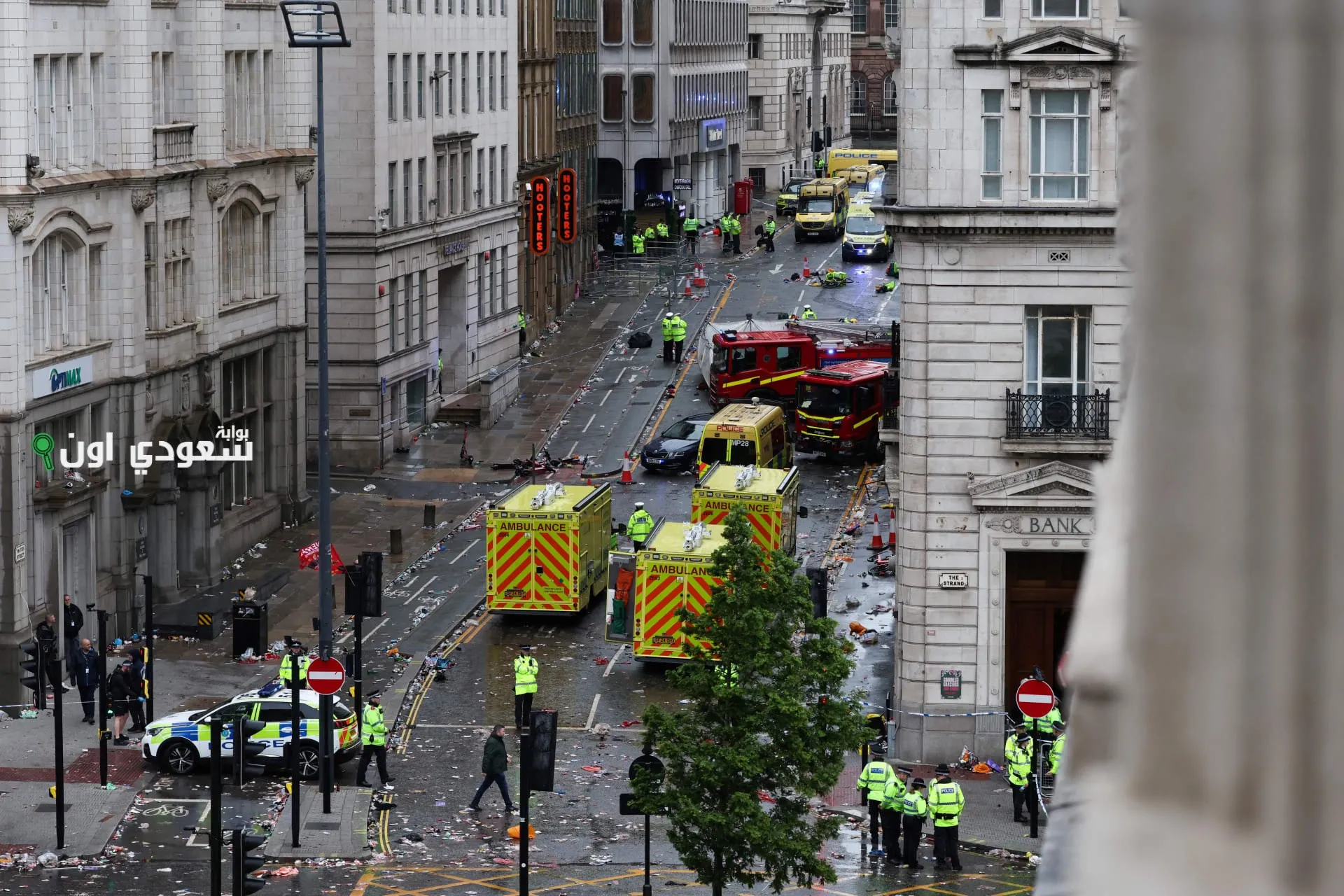 سيارة تدهس مشجعي ليفربول