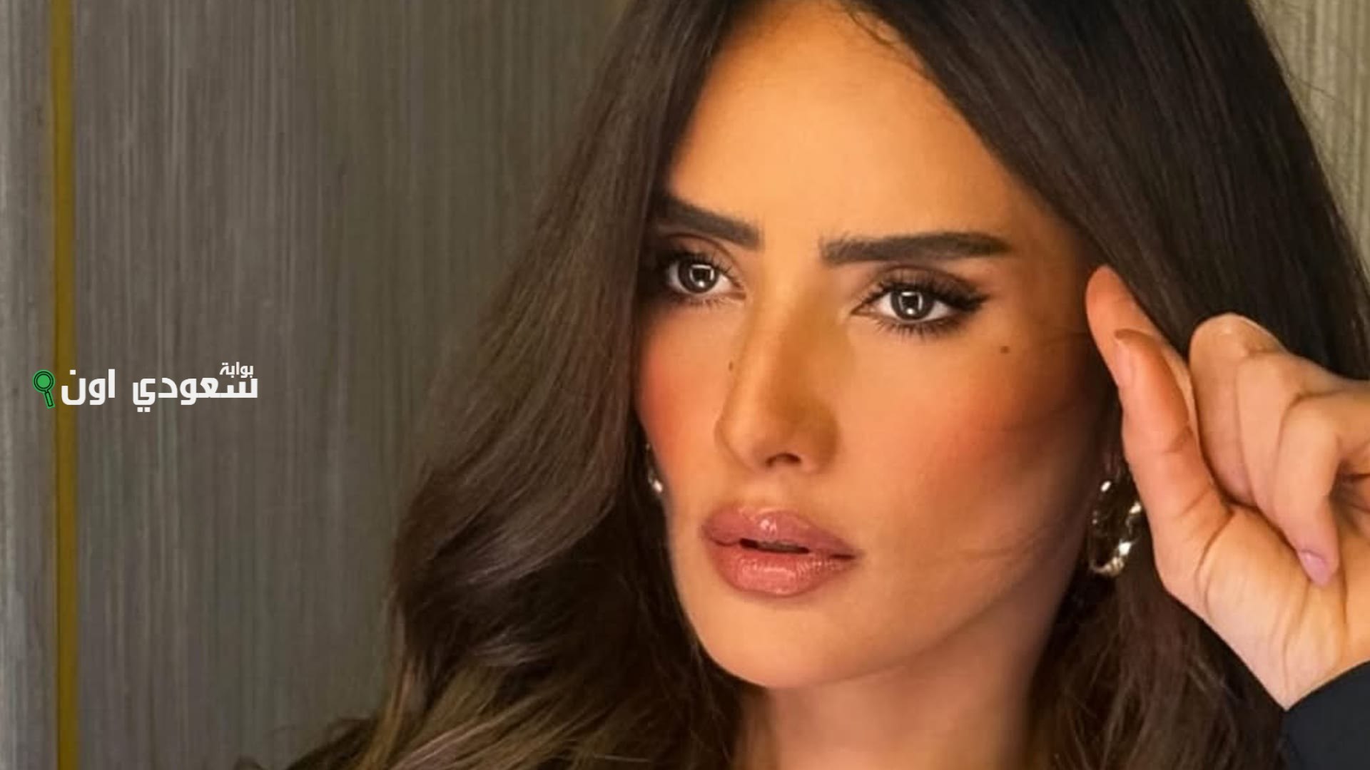 زينة تحتل قائمة الترند