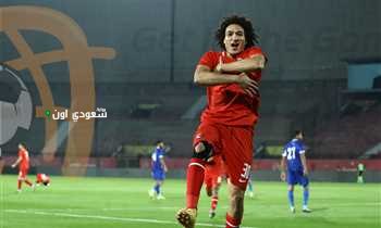 زد يقترب من التعاقد