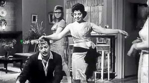 الفنانة زينات علوى