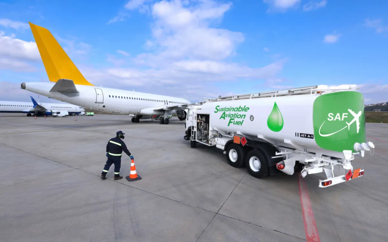 إطلاق مشروع إنتاج وقود الطائرات المستدام