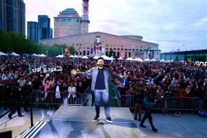 الفنان حماده هلال حفلا غنائيا مفعما بالحماس في مدينة تورنتو الكندية