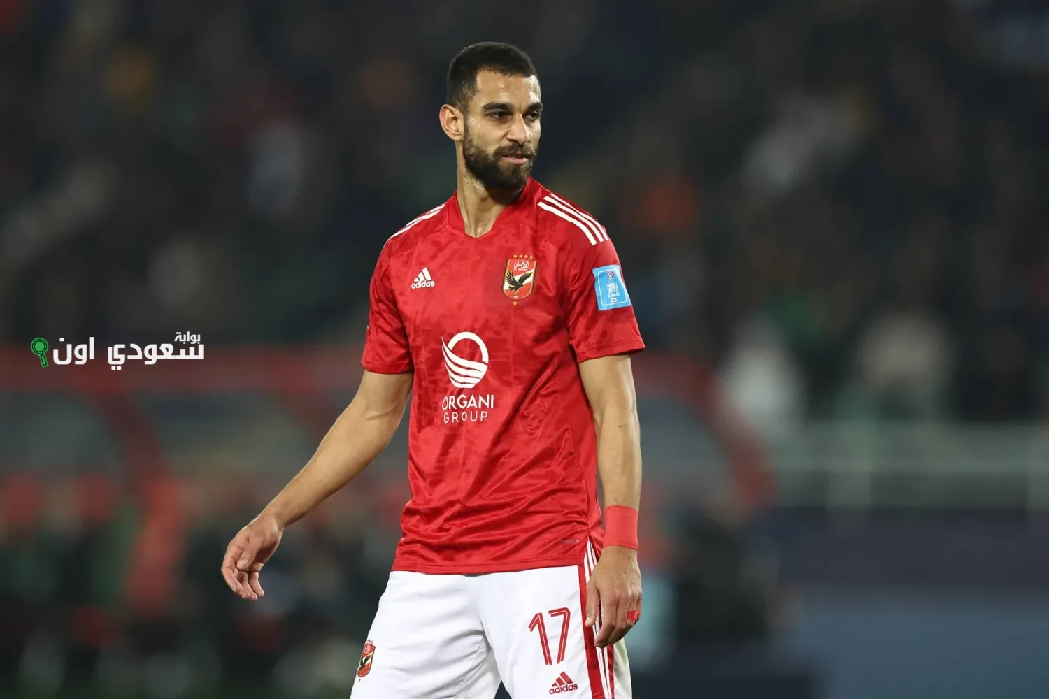 شوبير يكشف مغادرة عمرو