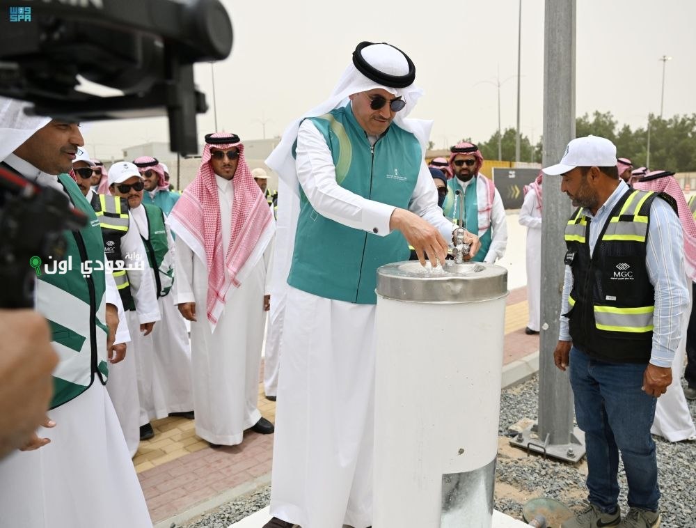 المغيصيب يزور مواقع أعمال
