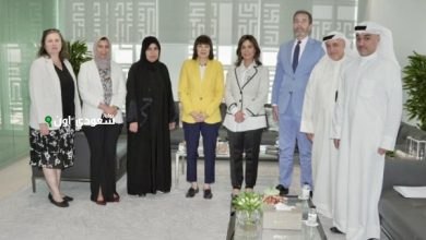 مديرة الجامعة والسفيرة الأميركية