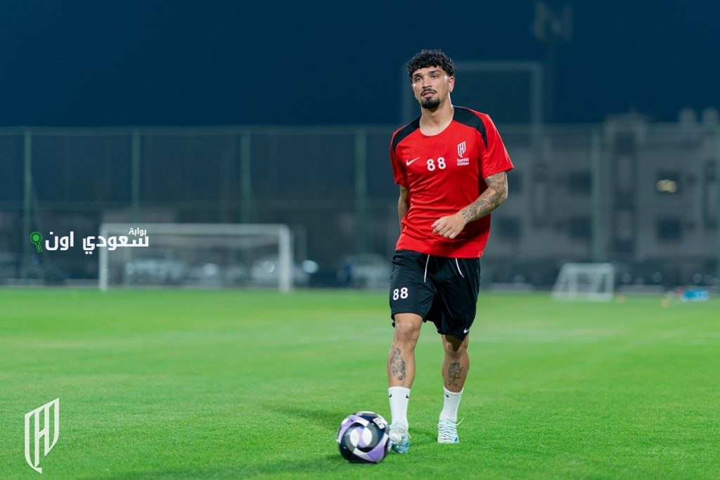 كاميرون بويرتاس