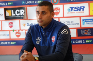 المدرب المغربي أحمد القنطاري