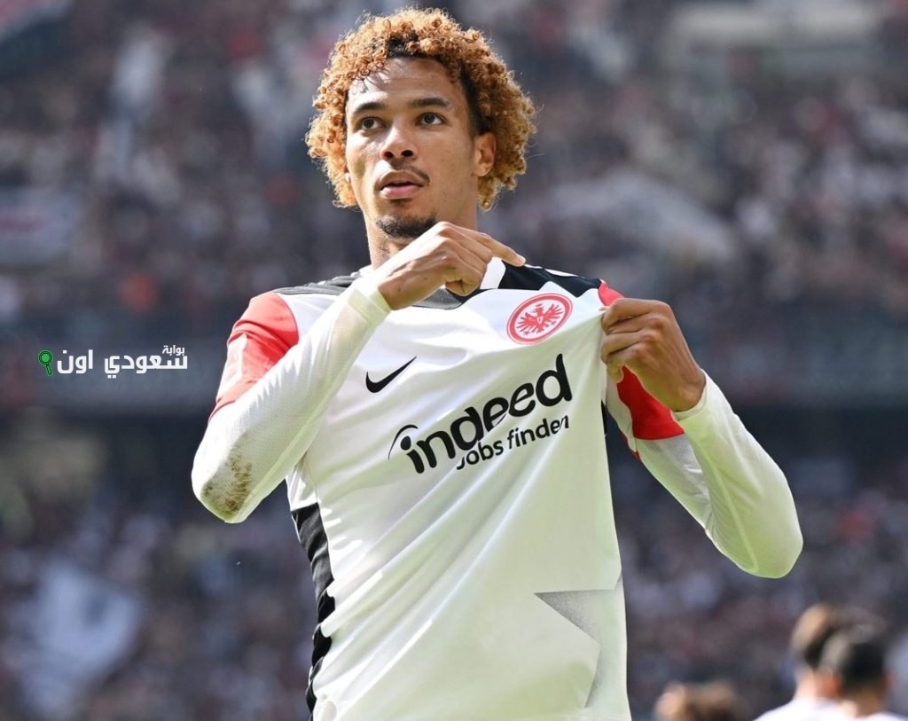 ليفربول يكمل اتفاقه مع المهاجم إيكيتيكي بعد مفاوضات ناجحة مع نادي فرانكفورت
